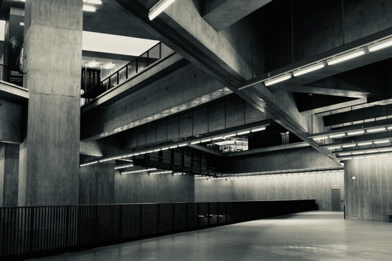 Vergelijking: Monochroom vs. Kleurrijk - Wat Is Jouw Stijl?